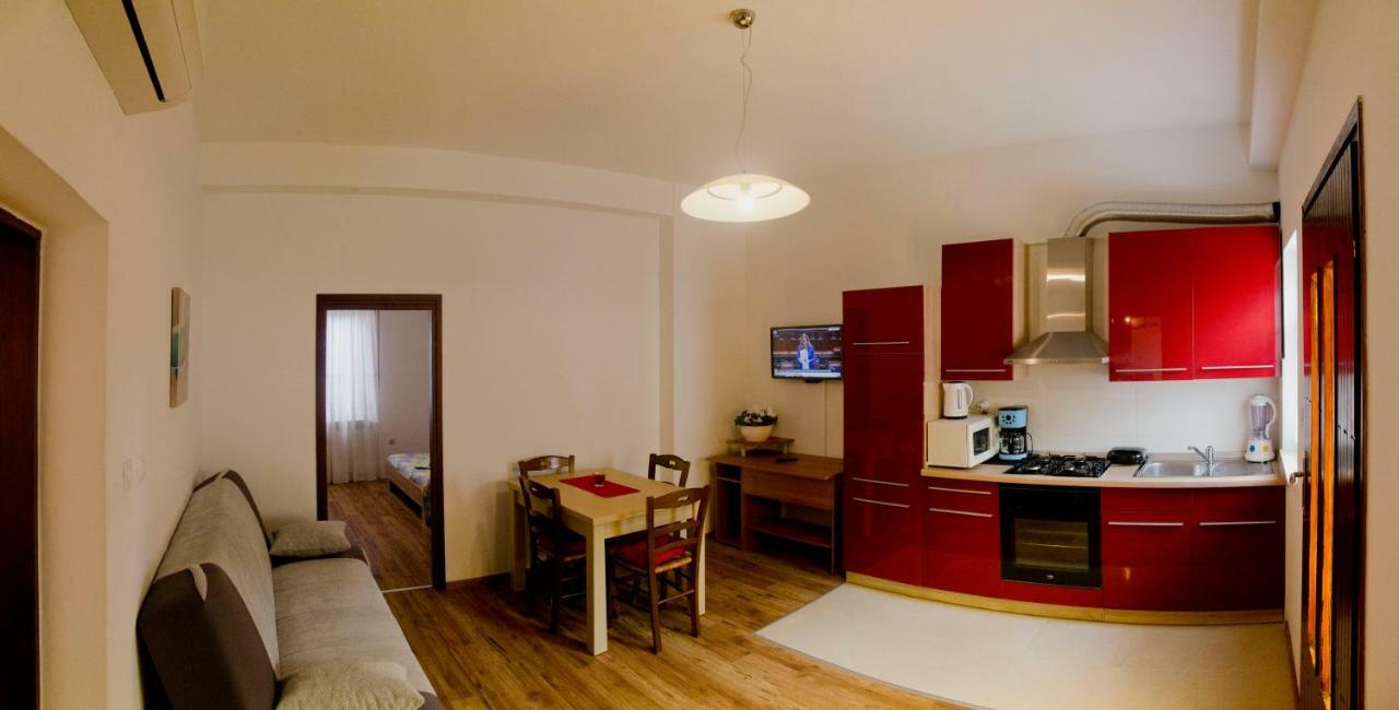 Apartman Aurora Пореч Екстериор снимка